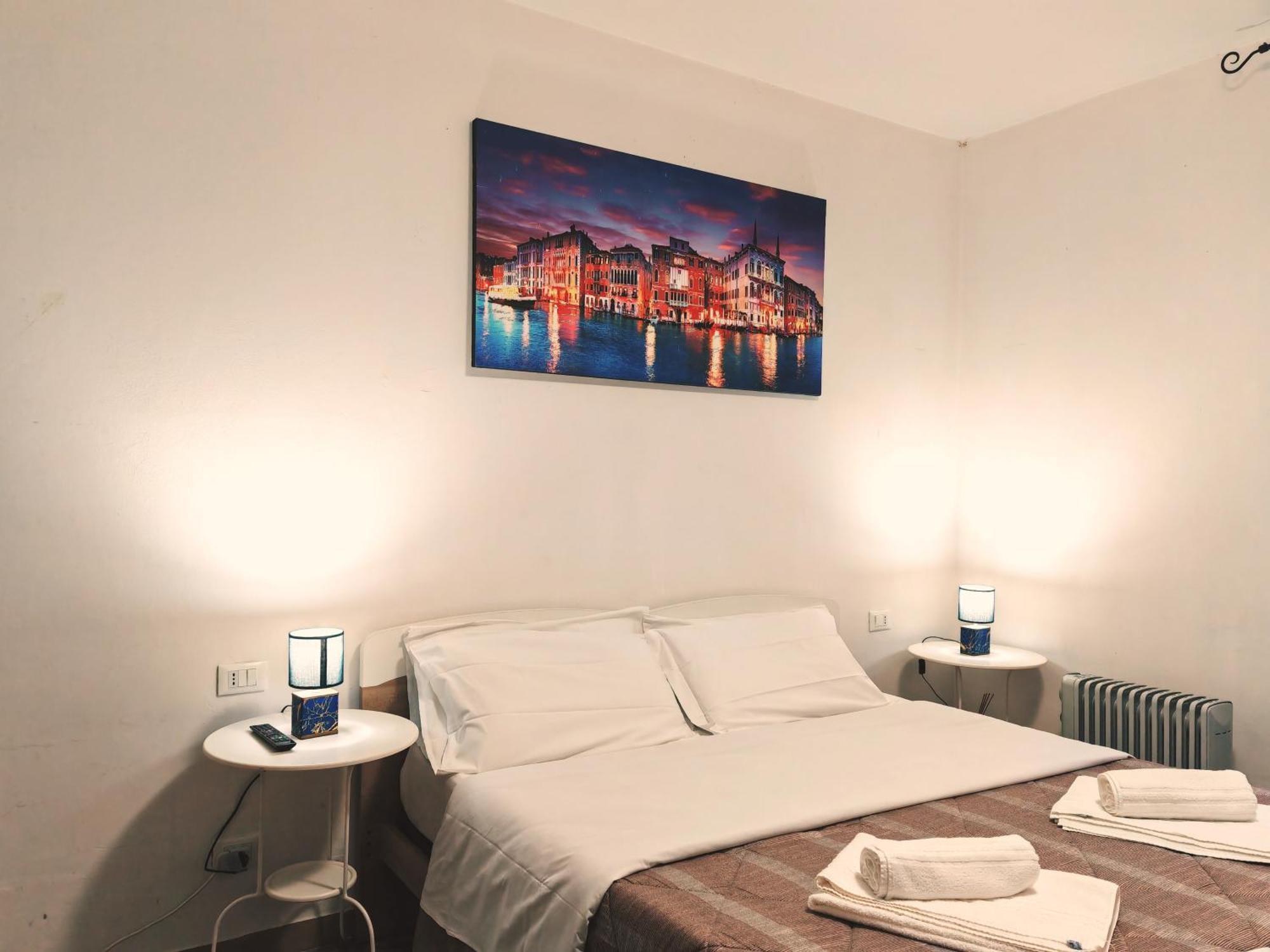 Goldmine Guest House 1 Венеция Экстерьер фото
