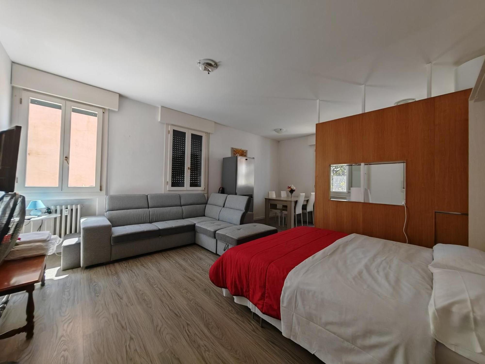 Goldmine Guest House 1 Венеция Экстерьер фото