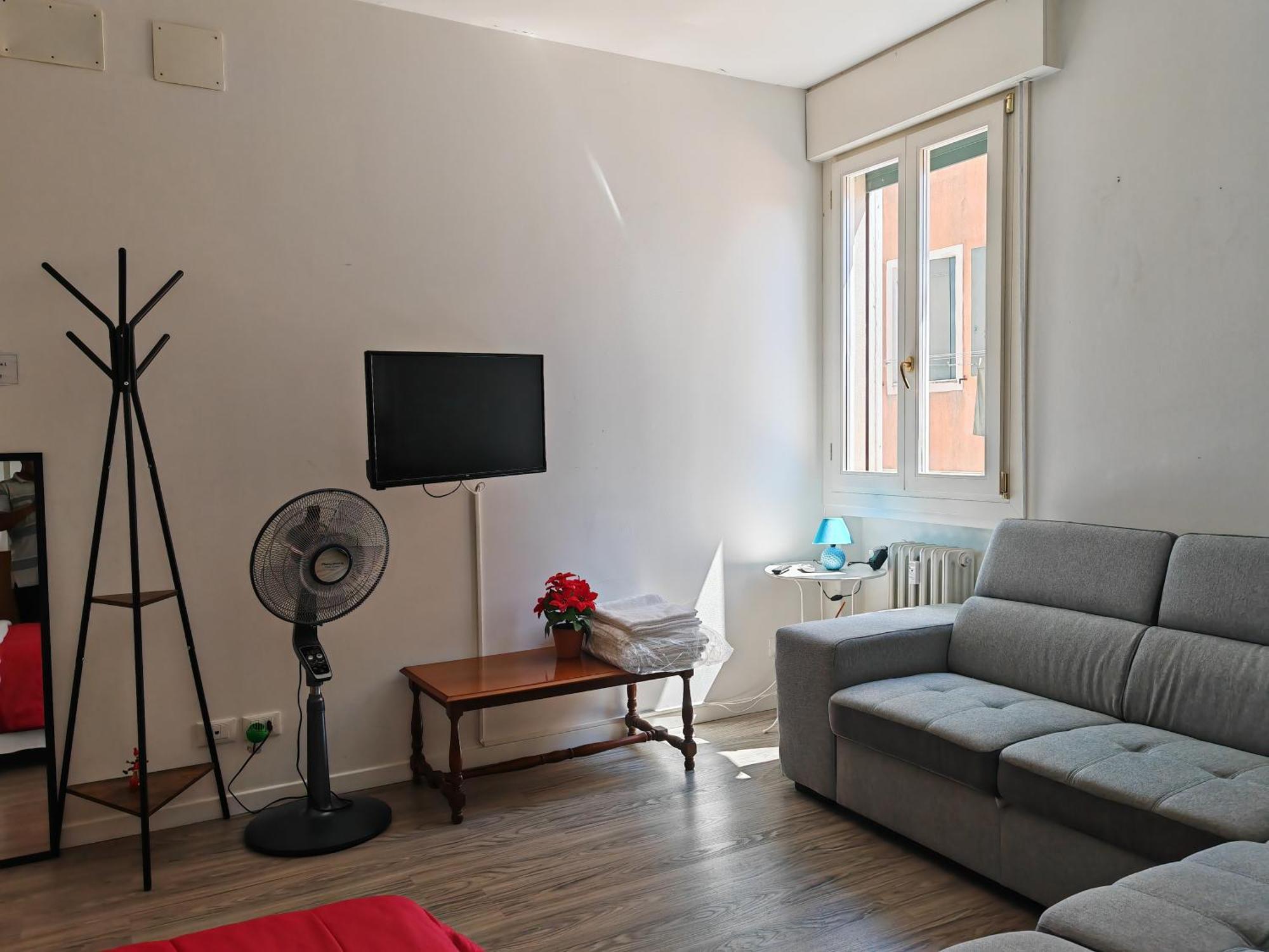 Goldmine Guest House 1 Венеция Экстерьер фото